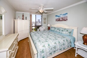 1 chambre, fer et planche à repasser, lit de bébé portatif, Wi-Fi