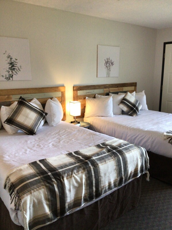 2 Beds with Kitchenette - no pets | Blackout drapes, free WiFi, bed sheets