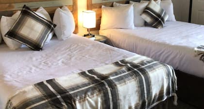 Christina Lake Motel and RV Park