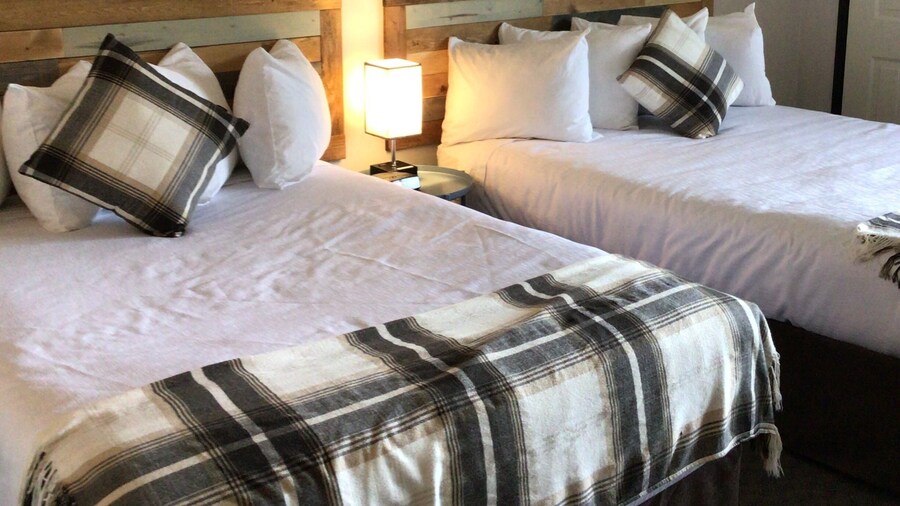 Christina Lake Motel and RV Park