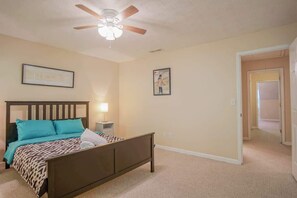2 bedrooms, iron/ironing board, WiFi, bed sheets