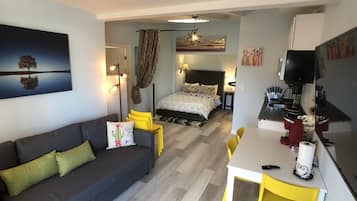 1 quarto, ferros/tábuas de passar roupa, Wi-Fi, roupa de cama