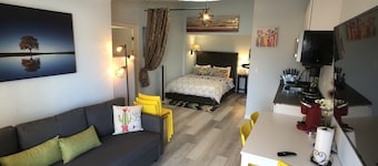 Dandy retreat convenient location