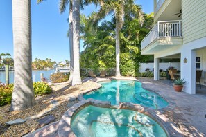 A heated pool - Luxury waterfront home with a heated pool and spa! (Anna Maria)