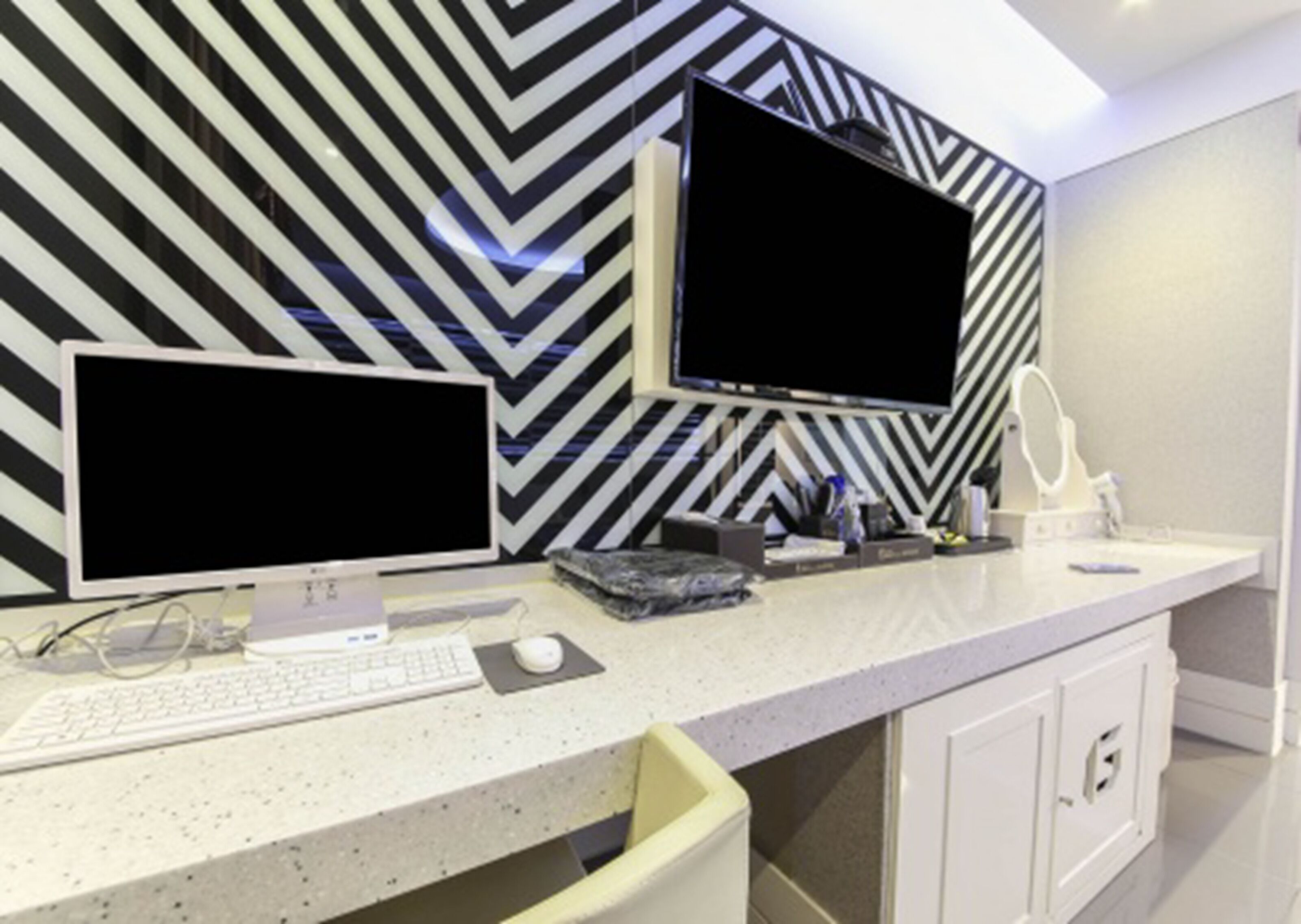 Drive | Room amenity