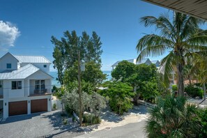 Property grounds - Luxury 4 bedroom, 3 bath private home with a heated pool in the heart of Anna Maria. (Anna Maria)