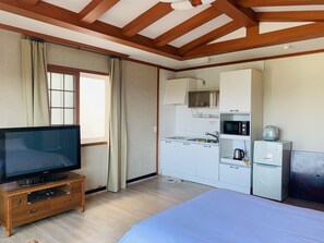 Standard Room | Private kitchenette