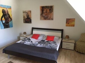 2 Schlafzimmer, Bügeleisen/Bügelbrett, WLAN