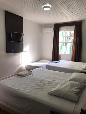 Habitación estándar con 1 cama matrimonial o 2 individuales | Wifi gratis y ropa de cama