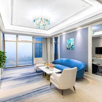 Suite Deluxe, no fumadores | Ropa de cama de alta calidad, cortinas opacas, wifi gratis