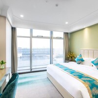 Superior Double Room, Non Smoking | Premium bedding, blackout drapes, free WiFi, bed sheets