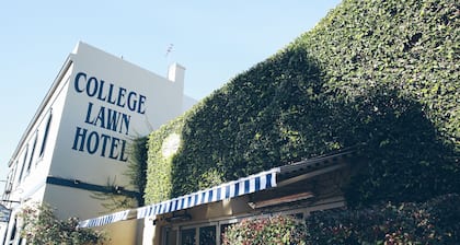 College Lawn Hotel - Hostel
