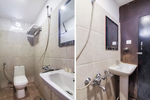 Deluxe Double Room | Bathroom