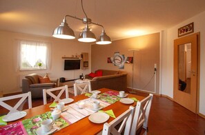 تناول الطعام