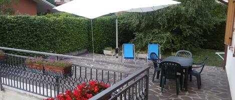 Buiten dineren