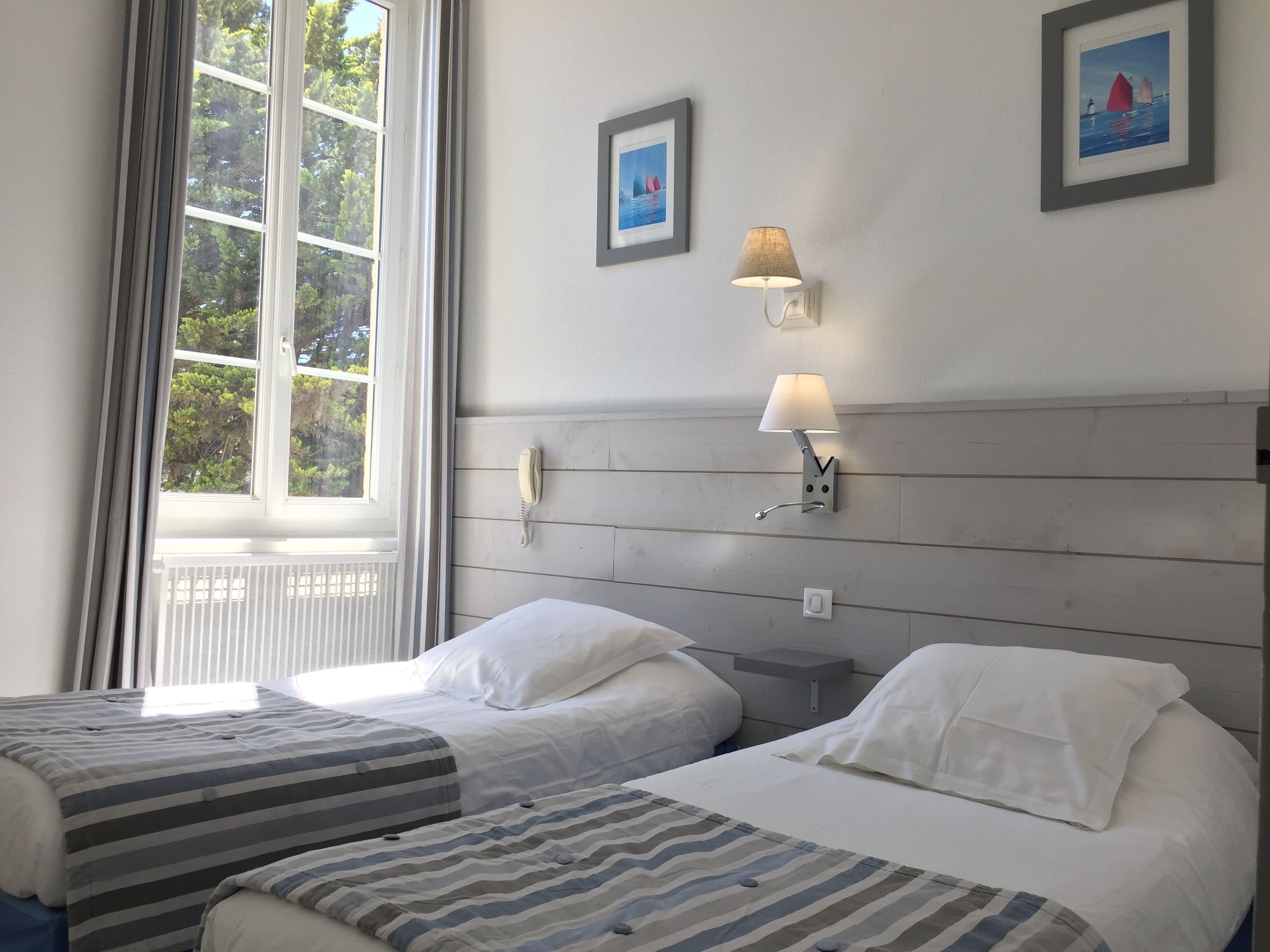 comfort twin room | 1 bedroom, desk, laptop workspace, free wifi