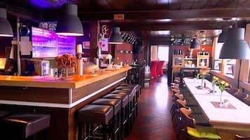 Bar (en el alojamiento)