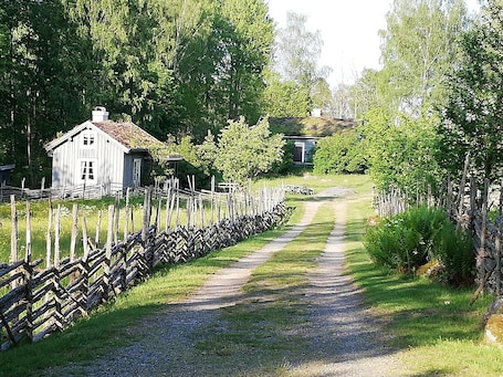 Hiking. STF Långasjö Vandrarhem