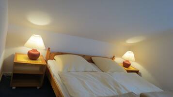 2 Schlafzimmer, Bügeleisen/Bügelbrett, WLAN