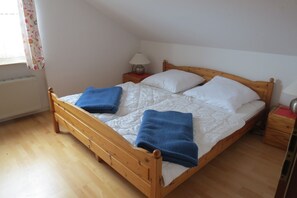 2 habitaciones, tabla de planchar con plancha y wifi 