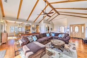 TV, fireplace, books - Mountain Gem w/ Game Room, 5 Mi to Lake Arrowhead! (Lake Arrowhead)