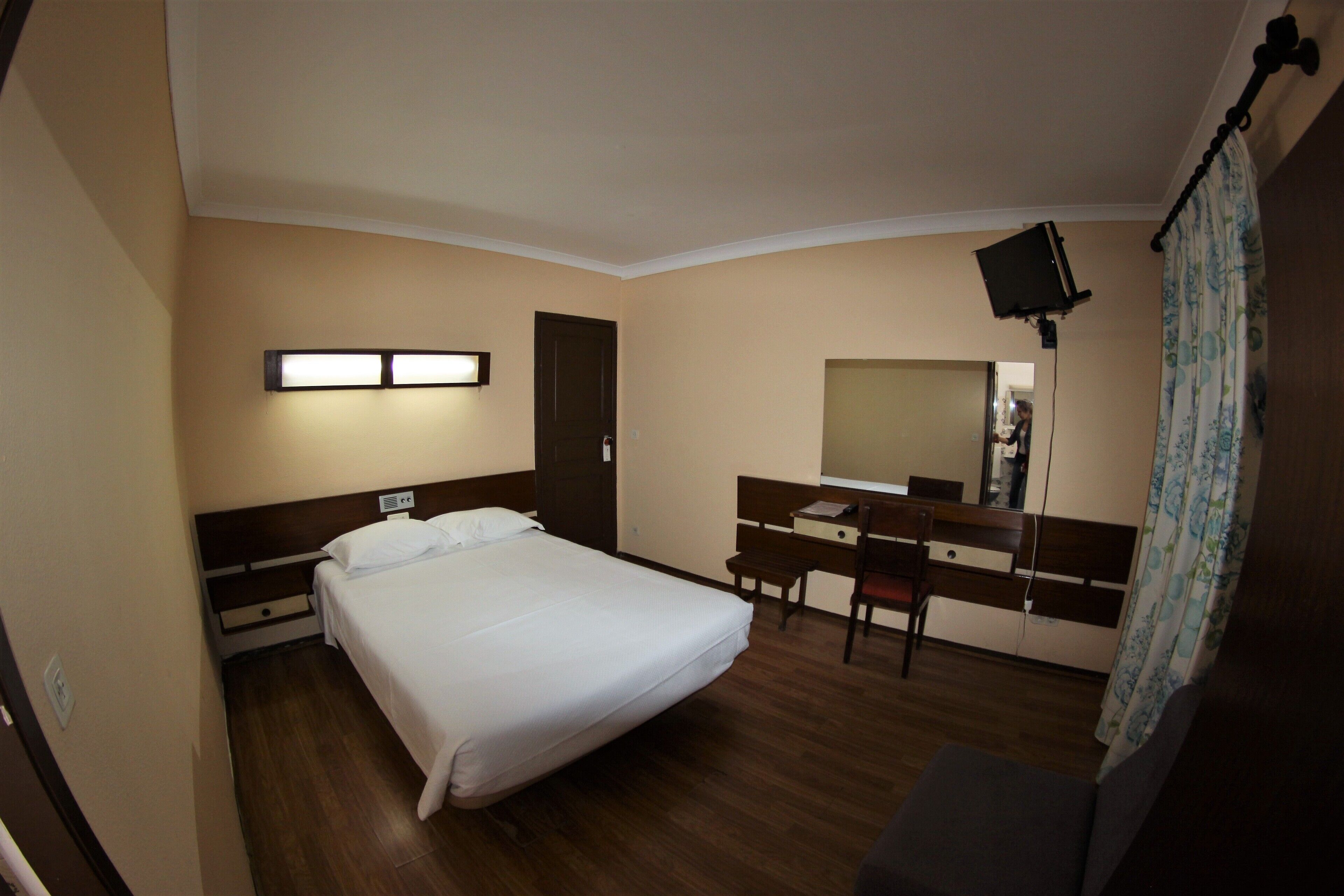 Double or Twin Room | Free WiFi, bed sheets