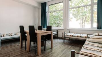 Wi-Fi gratuit, draps fournis