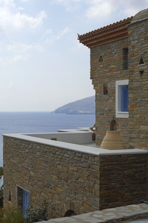 ファミリー ヴィラ 4 ベッドルーム シービュー | テラス / パティオ