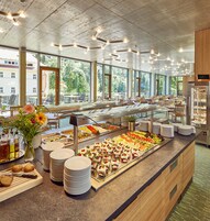 Desayuno bufé gratuito y diario