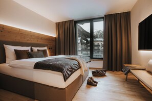 Economy Double Room | Soundproofing, free WiFi, bed sheets - Landhaus Albert Murr (Sankt Anton am Arlberg)