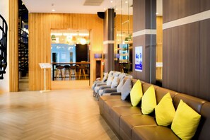 TV LED 32 polegadas com canais a cabo, TV