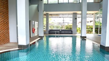 Una piscina techada