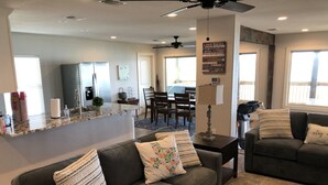Property grounds - High Bluff Waterfront Chalet (Canyon Lake)