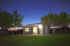 Exterior - Mayfair Farm Cottages (Oudtshoorn)