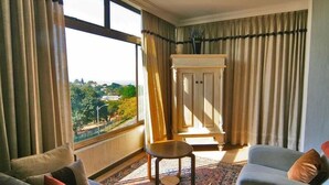 Unclassified image, 2 of 5, button - Lembali Lodge (Durban)