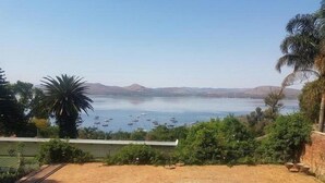 Unclassified image, 4 of 12, button - Majestic View Guesthouse and Spa (Hartbeespoort)