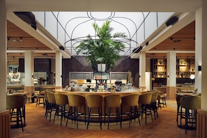 Bar (on property) - The Market Hotel Groningen (Groningen)