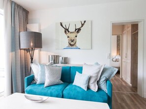 Comfort-Apartment, Mehrere Betten | 1 Schlafzimmer, Zimmersafe, individuell dekoriert