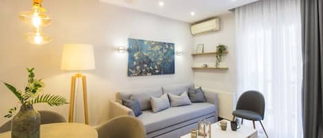Apartment, 1 Bedroom | Living room
