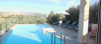 Holiday home "Zafira" with hot tub