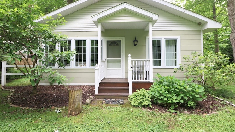 4358 W. Lake Road 3 Bedroom Home by RedAwning