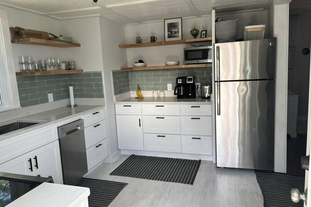 Sweet Mary 2 Bedroom Home by RedAwning - Bear Lake, PA