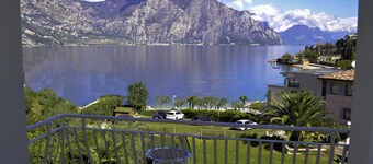 Residence La Madrugada holiday apartments in Malcesine