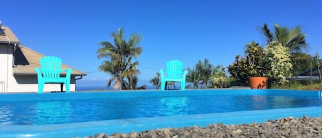 Piscine extérieure, piscine chauffée