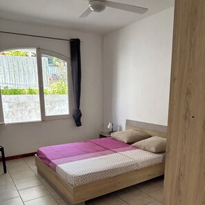 3 chambres, bureau, fer et planche à repasser, Wi-Fi