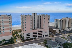 Exterior - Blue Water Keyes-Oceanfront- Updated 2/2 -Multiple Pools-Lazy River-Family Fun (North Myrtle Beach)