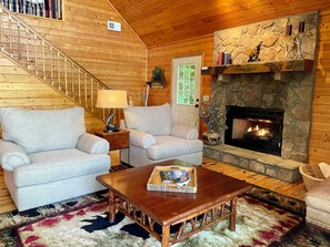 Smart TV, fireplace, DVD player