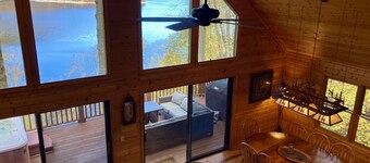 Wow!  Lake Nantahala Smoky Mountain Cabin with Boat Dock, Hot Tub & Firepit!