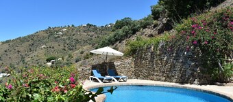 Holiday house Competa for 1 - 6 persons with 3 bedrooms - Holiday house