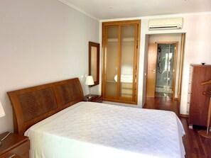 2 bedrooms, WiFi, wheelchair access